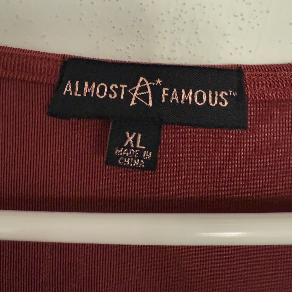 Women's Ruched Rust Top - Picture 8 of 9